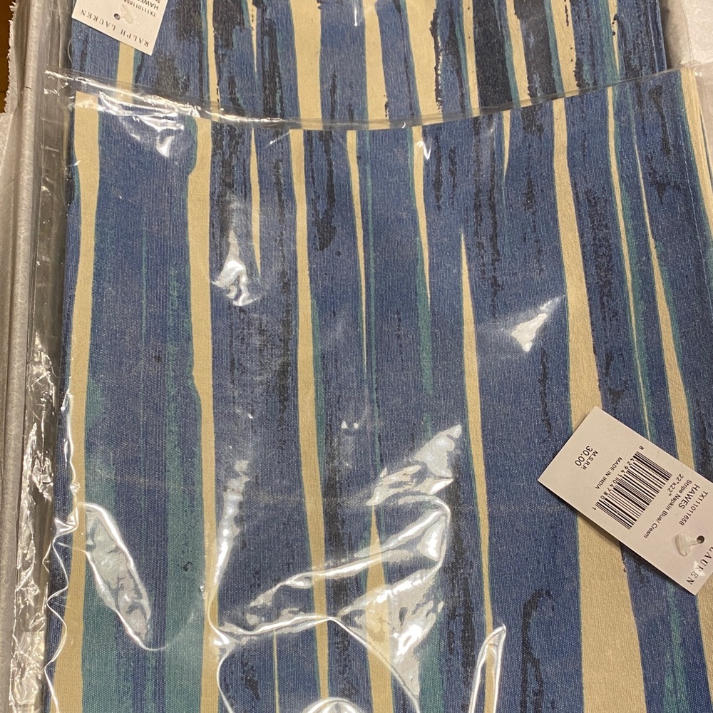 NWT Ralph Lauren Blue and Cream stripe napkin 22”x22”